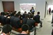 導賞員向同學簡介立法會